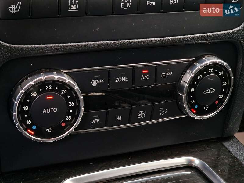 Внедорожник / Кроссовер Mercedes-Benz GLK-Class 2013 в Одессе