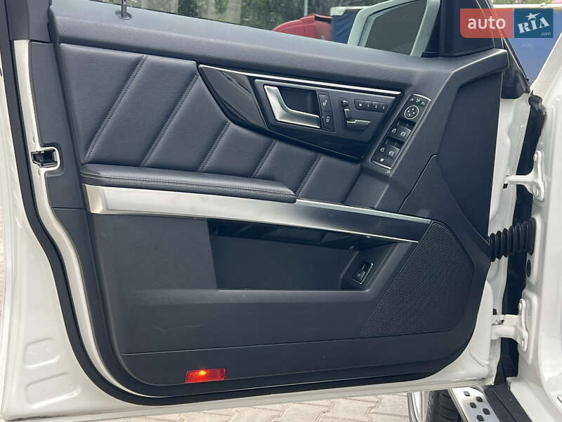 Внедорожник / Кроссовер Mercedes-Benz GLK-Class 2013 в Одессе