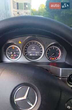 Внедорожник / Кроссовер Mercedes-Benz GLK-Class 2011 в 