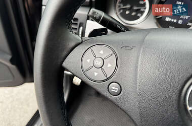 Внедорожник / Кроссовер Mercedes-Benz GLK-Class 2011 в 