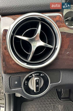 Внедорожник / Кроссовер Mercedes-Benz GLK-Class 2015 в 