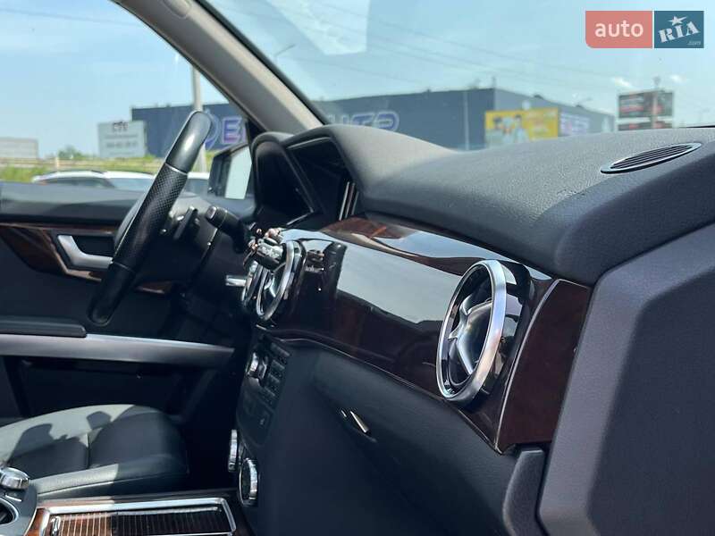 Позашляховик / Кросовер Mercedes-Benz GLK-Class 2014 в Львові