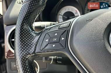 Внедорожник / Кроссовер Mercedes-Benz GLK-Class 2014 в 