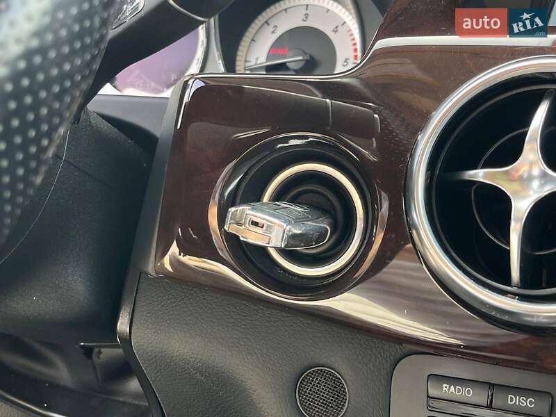 Позашляховик / Кросовер Mercedes-Benz GLK-Class 2014 в Львові