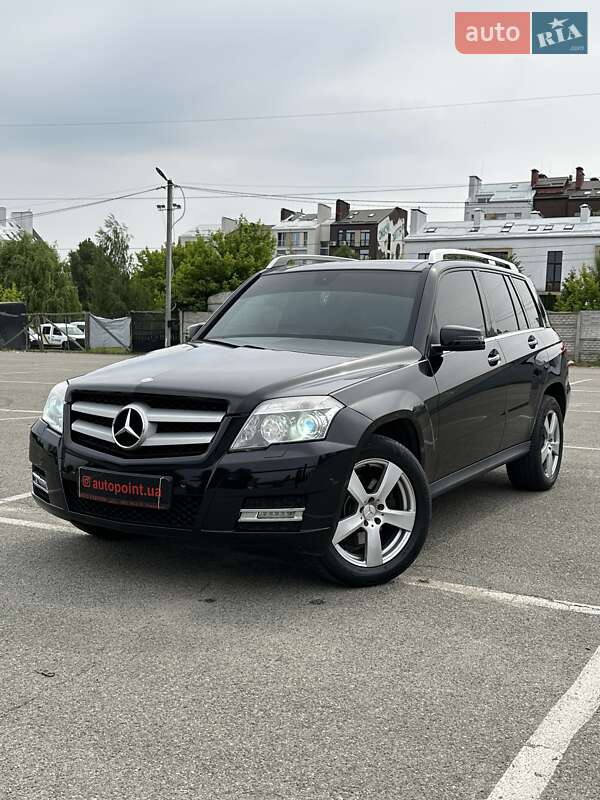 Mercedes-Benz GLK-Class 2011