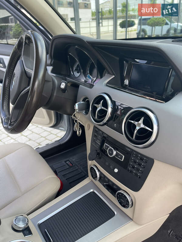 Внедорожник / Кроссовер Mercedes-Benz GLK-Class 2014 в Львове