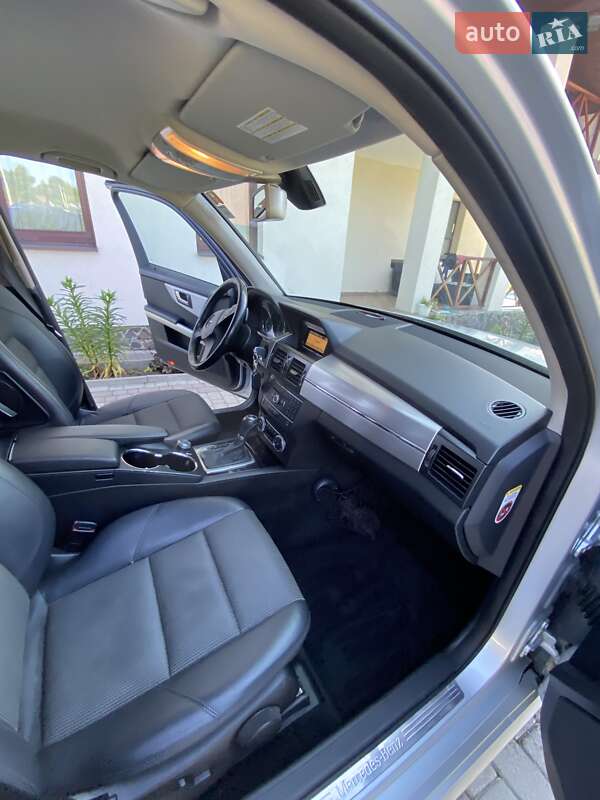 Внедорожник / Кроссовер Mercedes-Benz GLK-Class 2010 в Львове