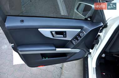 Внедорожник / Кроссовер Mercedes-Benz GLK-Class 2011 в 