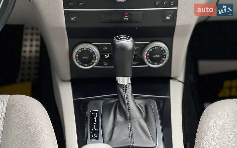 Внедорожник / Кроссовер Mercedes-Benz GLK-Class 2011 в Ивано-Франковске