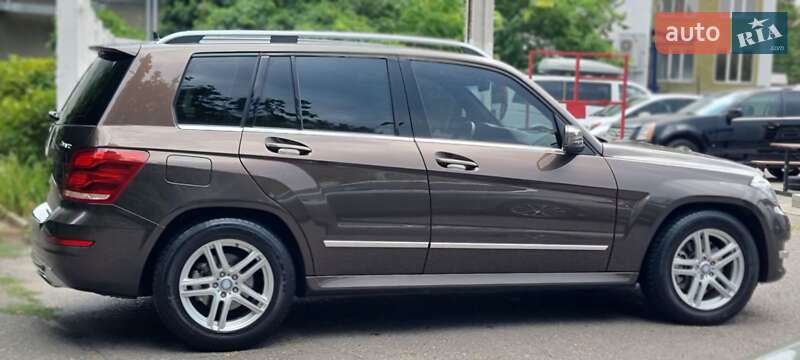 Внедорожник / Кроссовер Mercedes-Benz GLK-Class 2013 в Одессе фото 10 Внедорожник / Кроссовер Mercedes-Benz GLK-Class 2013 в Одессе