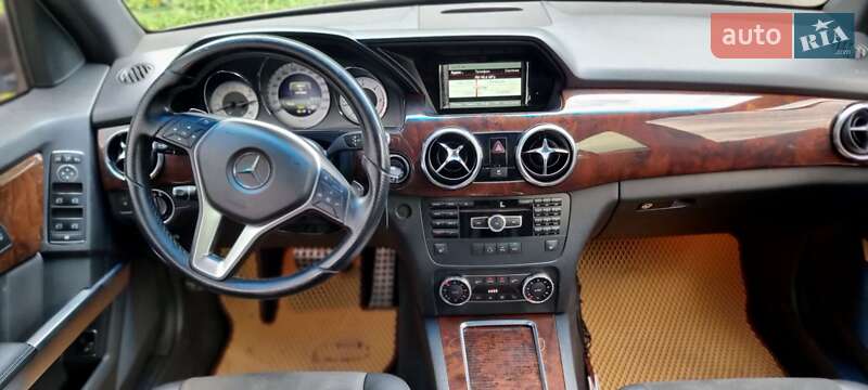 Внедорожник / Кроссовер Mercedes-Benz GLK-Class 2013 в Одессе фото 18 Внедорожник / Кроссовер Mercedes-Benz GLK-Class 2013 в Одессе