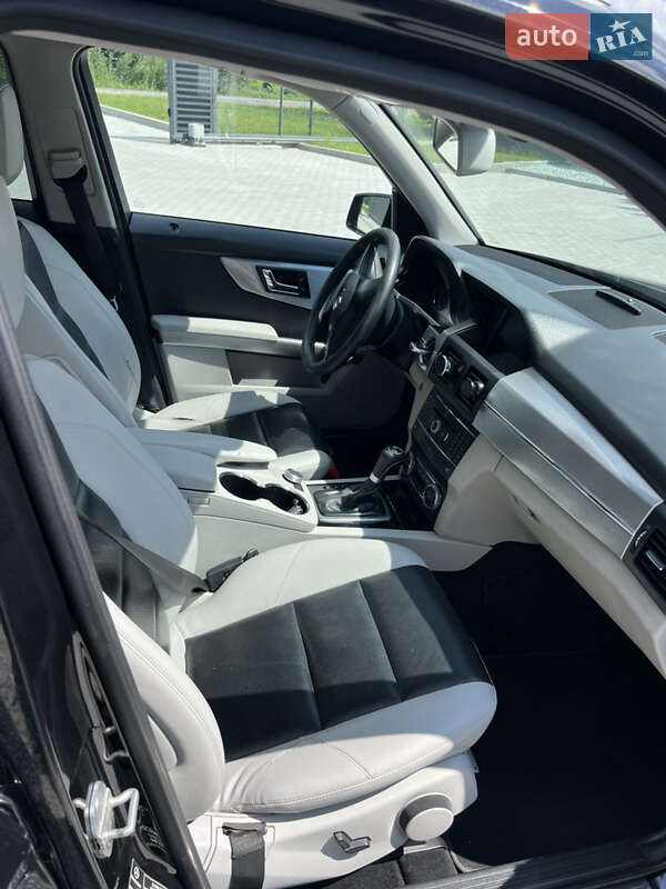 Позашляховик / Кросовер Mercedes-Benz GLK-Class 2010 в Любомлі