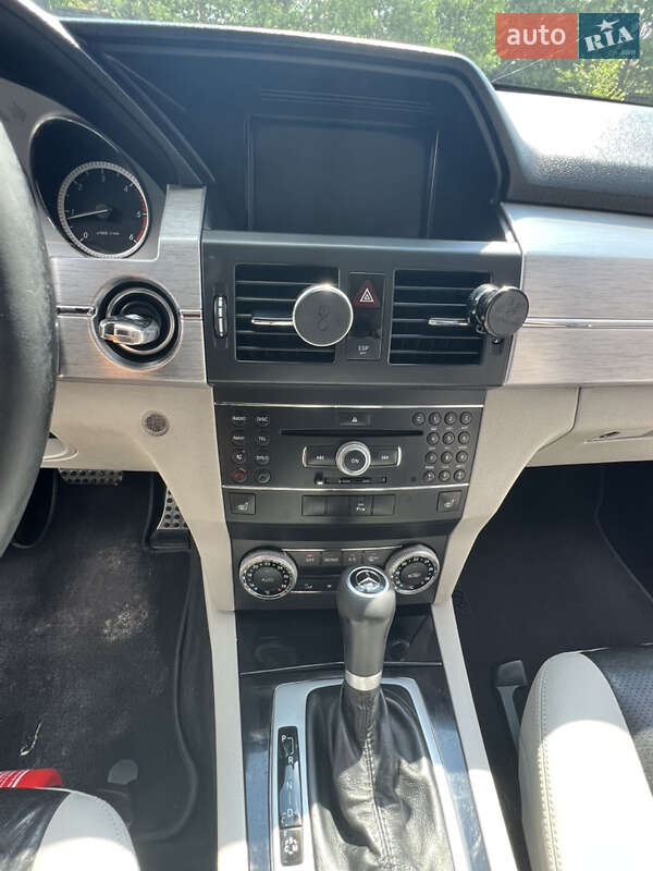 Позашляховик / Кросовер Mercedes-Benz GLK-Class 2010 в Любомлі