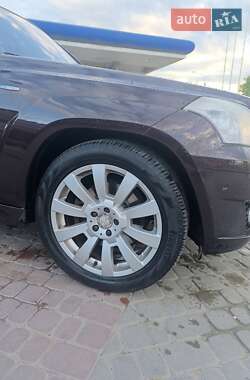 Внедорожник / Кроссовер Mercedes-Benz GLK-Class 2011 в 