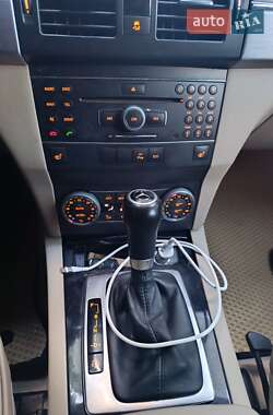 Внедорожник / Кроссовер Mercedes-Benz GLK-Class 2011 в 