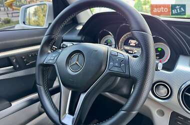 Внедорожник / Кроссовер Mercedes-Benz GLK-Class 2014 в 
