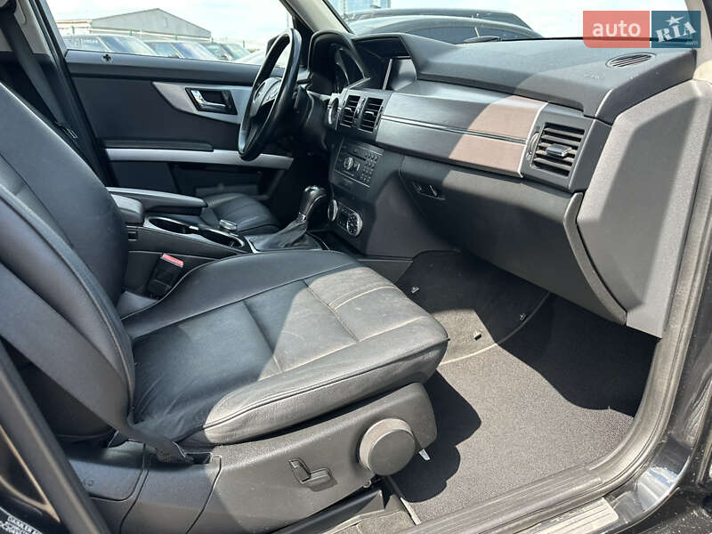 Внедорожник / Кроссовер Mercedes-Benz GLK-Class 2011 в Киеве