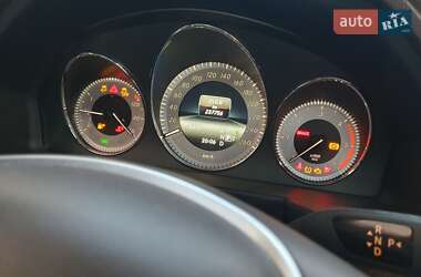 Внедорожник / Кроссовер Mercedes-Benz GLK-Class 2014 в 