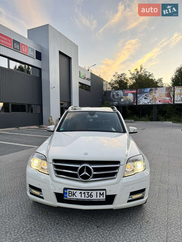 Позашляховик / Кросовер Mercedes-Benz GLK-Class 2010 в Рівному фото 2 Позашляховик / Кросовер Mercedes-Benz GLK-Class 2010 в Рівному
