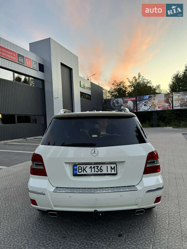 Позашляховик / Кросовер Mercedes-Benz GLK-Class 2010 в Рівному фото 15 Позашляховик / Кросовер Mercedes-Benz GLK-Class 2010 в Рівному