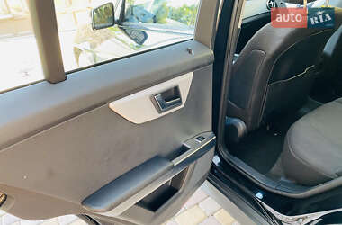 Внедорожник / Кроссовер Mercedes-Benz GLK-Class 2014 в 
