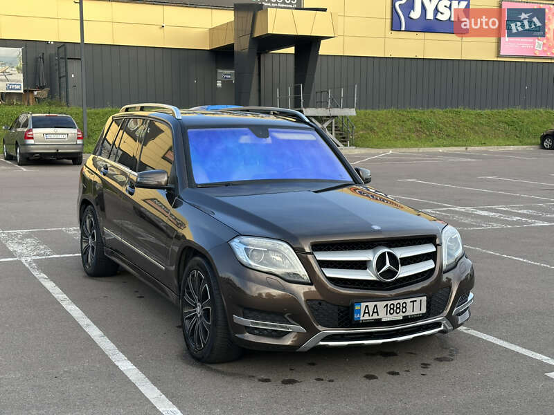 Позашляховик / Кросовер Mercedes-Benz GLK-Class 2013 в Рівному