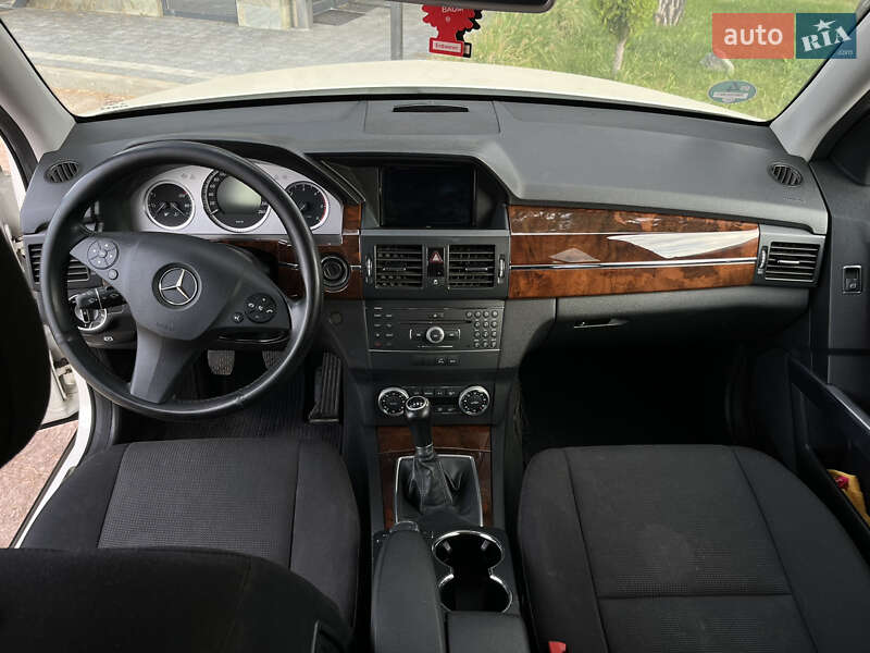 Внедорожник / Кроссовер Mercedes-Benz GLK-Class 2012 в Ровно