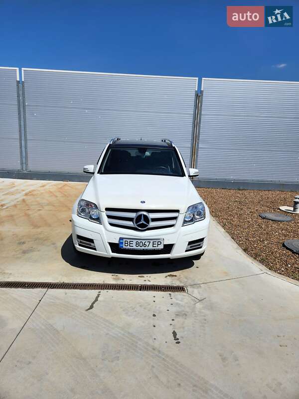 Внедорожник / Кроссовер Mercedes-Benz GLK-Class 2010 в Николаеве фото 2 Внедорожник / Кроссовер Mercedes-Benz GLK-Class 2010 в Николаеве