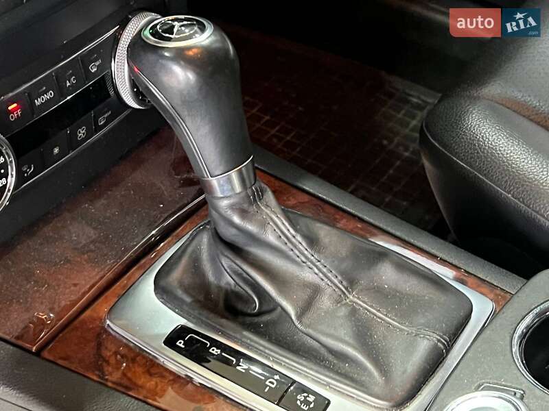 Внедорожник / Кроссовер Mercedes-Benz GLK-Class 2011 в Одессе фото 13 Внедорожник / Кроссовер Mercedes-Benz GLK-Class 2011 в Одессе