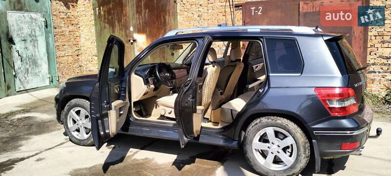 Купе Mercedes-Benz GLK-Class 2010 в Шепетівці