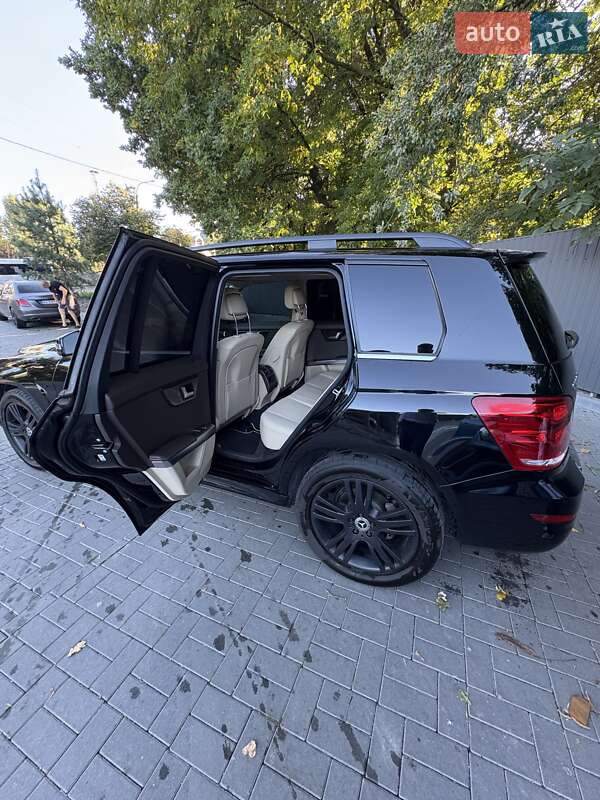 Внедорожник / Кроссовер Mercedes-Benz GLK-Class 2013 в Хмельницком