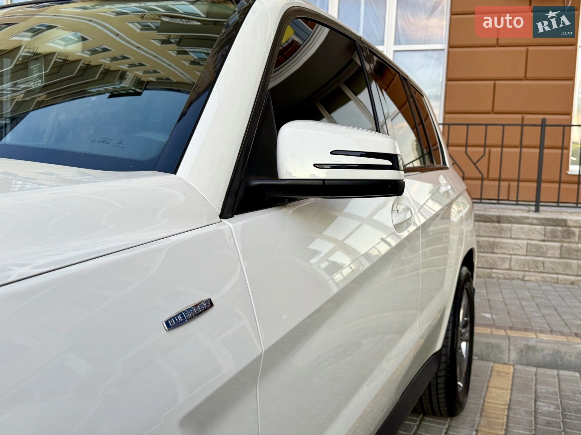 2011 Mercedes-Benz GLK-klasse - мініатюра 14