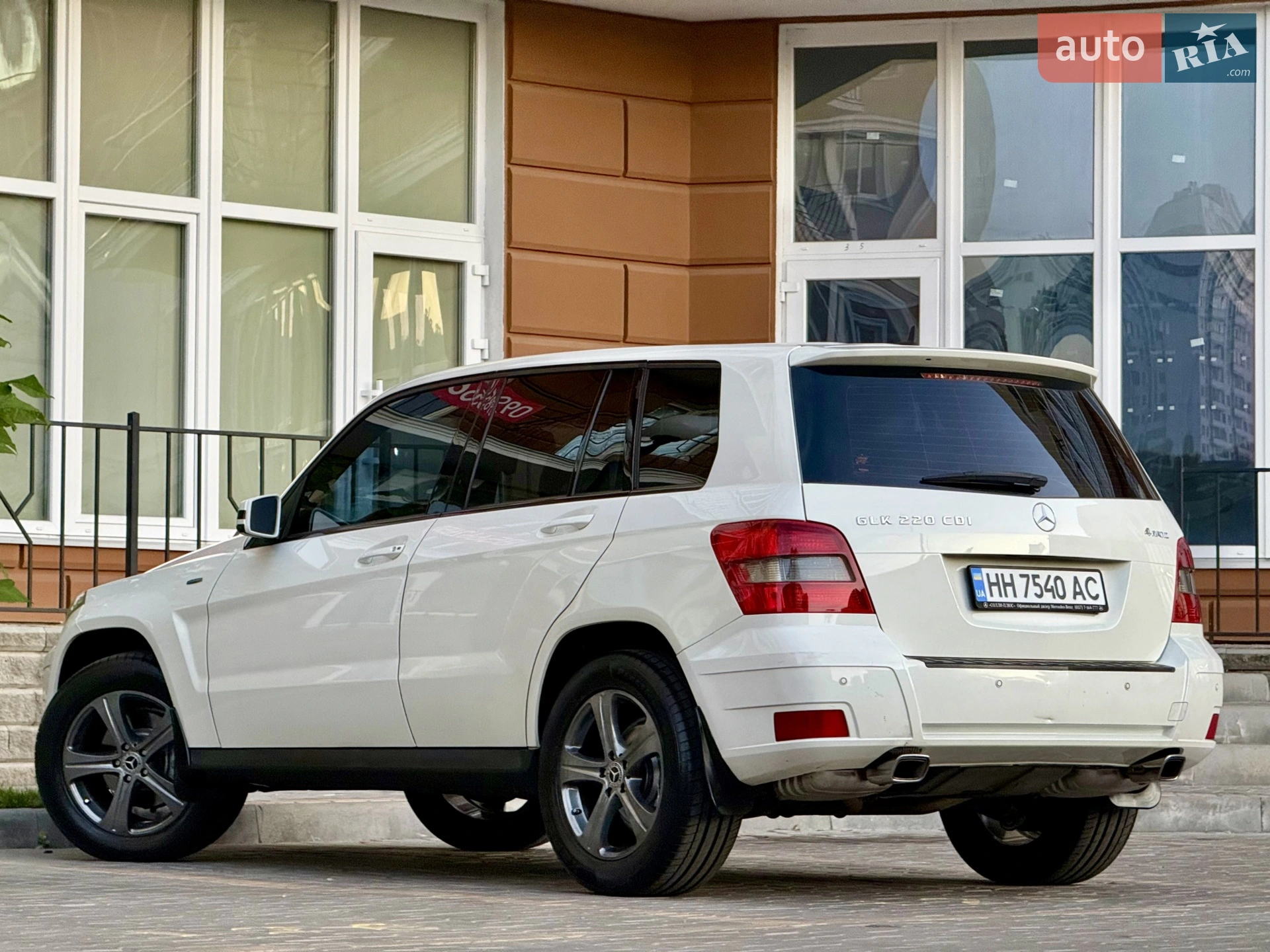 2011 Mercedes-Benz GLK-klasse - мініатюра 31