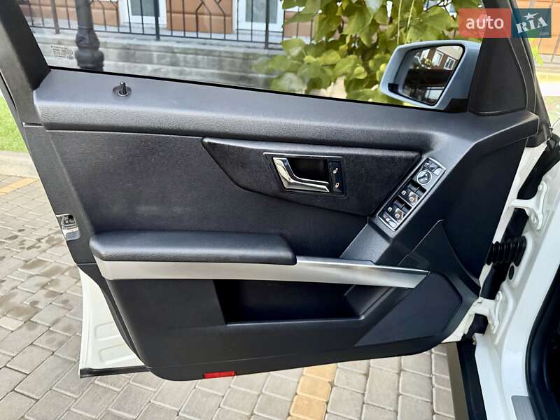 Внедорожник / Кроссовер Mercedes-Benz GLK-Class 2011 в Одессе