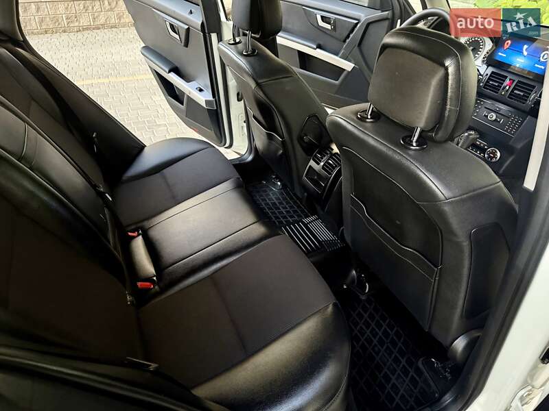 Внедорожник / Кроссовер Mercedes-Benz GLK-Class 2011 в Одессе