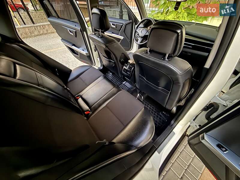 Внедорожник / Кроссовер Mercedes-Benz GLK-Class 2011 в Одессе