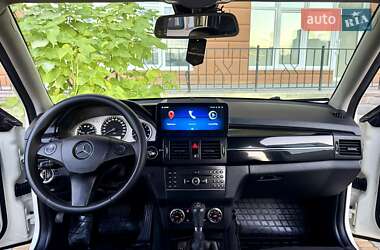 Внедорожник / Кроссовер Mercedes-Benz GLK-Class 2011 в 