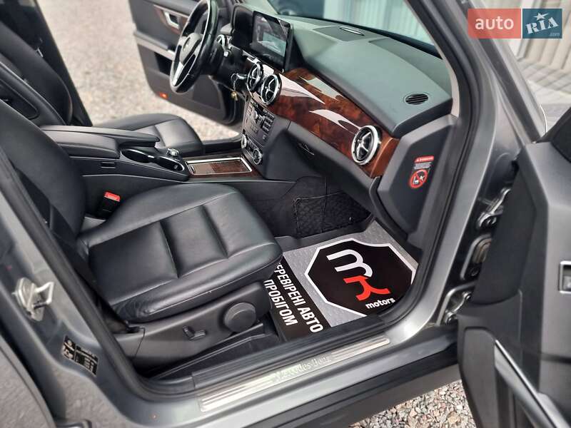 Внедорожник / Кроссовер Mercedes-Benz GLK-Class 2013 в Киеве