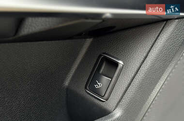 Позашляховик / Кросовер Mercedes-Benz GLK-Class 2012 в 