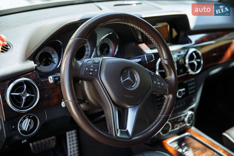 Внедорожник / Кроссовер Mercedes-Benz GLK-Class 2013 в Виноградове