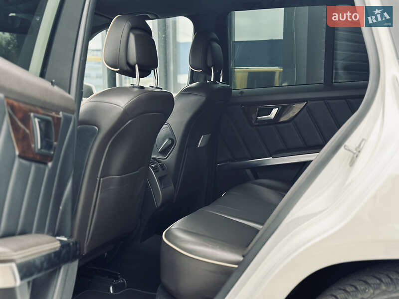 Внедорожник / Кроссовер Mercedes-Benz GLK-Class 2012 в Кременчуге