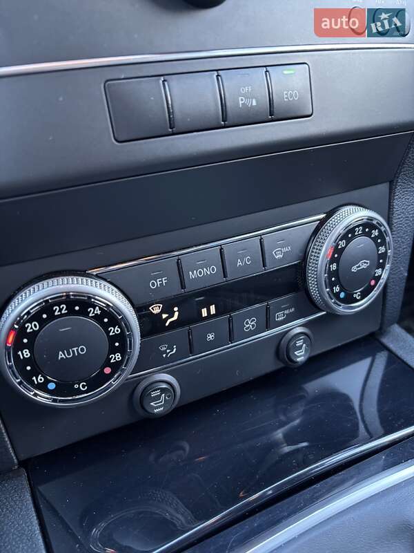 Внедорожник / Кроссовер Mercedes-Benz GLK-Class 2012 в Калуше
