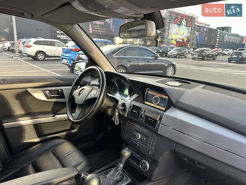 Внедорожник / Кроссовер Mercedes-Benz GLK-Class 2009 в Иванкове фото 8 Внедорожник / Кроссовер Mercedes-Benz GLK-Class 2009 в Иванкове