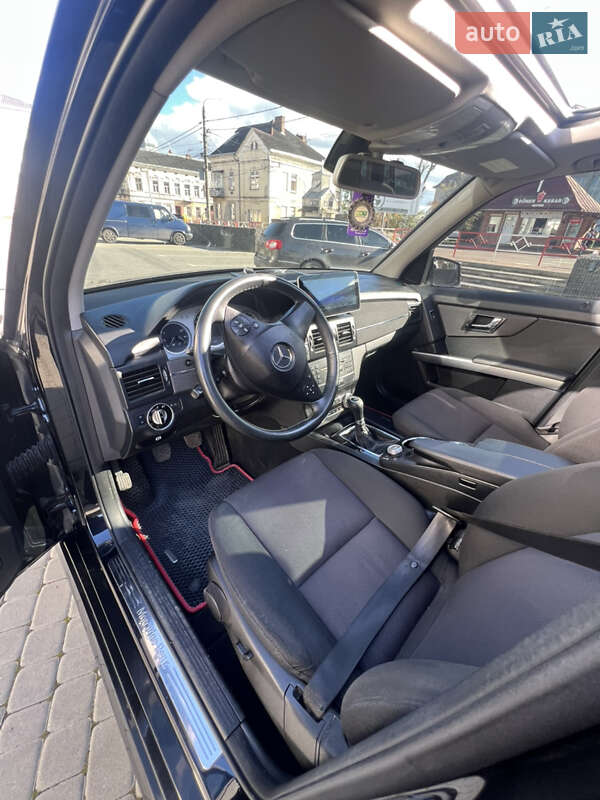 Внедорожник / Кроссовер Mercedes-Benz GLK-Class 2010 в Коломые фото 21 Внедорожник / Кроссовер Mercedes-Benz GLK-Class 2010 в Коломые