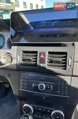 Позашляховик / Кросовер Mercedes-Benz GLK-Class 2010 в  фото 29 Позашляховик / Кросовер Mercedes-Benz GLK-Class 2010 в