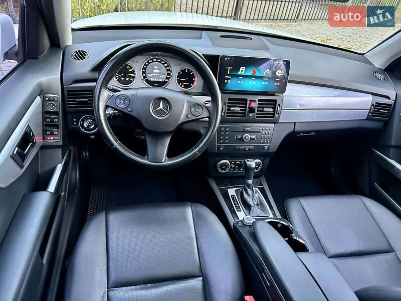 Позашляховик / Кросовер Mercedes-Benz GLK-Class 2010 в Кропивницькому фото 15 Позашляховик / Кросовер Mercedes-Benz GLK-Class 2010 в Кропивницькому
