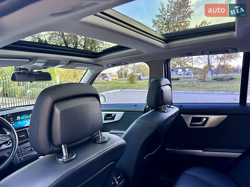 Позашляховик / Кросовер Mercedes-Benz GLK-Class 2010 в Кропивницькому фото 23 Позашляховик / Кросовер Mercedes-Benz GLK-Class 2010 в Кропивницькому