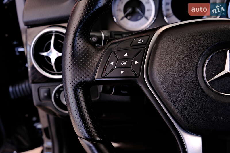 Позашляховик / Кросовер Mercedes-Benz GLK-Class 2015 в Одесі фото 21 Позашляховик / Кросовер Mercedes-Benz GLK-Class 2015 в Одесі