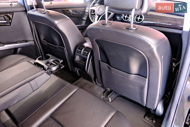 Позашляховик / Кросовер Mercedes-Benz GLK-Class 2015 в Одесі фото 38 Позашляховик / Кросовер Mercedes-Benz GLK-Class 2015 в Одесі