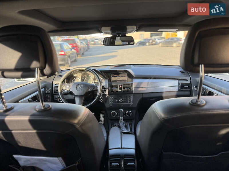 Позашляховик / Кросовер Mercedes-Benz GLK-Class 2010 в Львові фото 26 Позашляховик / Кросовер Mercedes-Benz GLK-Class 2010 в Львові